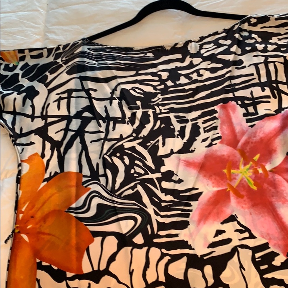 Dress - Picture 4 of 11